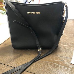MICHAEL KORS black leather crossbody bag